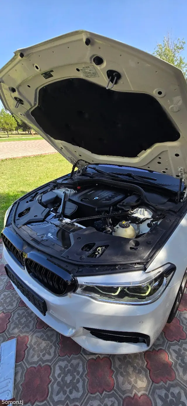 BMW 5 series 2017 · 2.0 AT