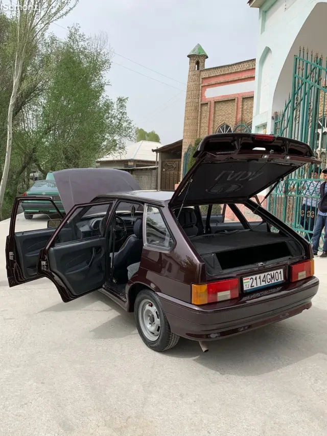 Lada (ВАЗ) 2114 2013 · 1.7 MT