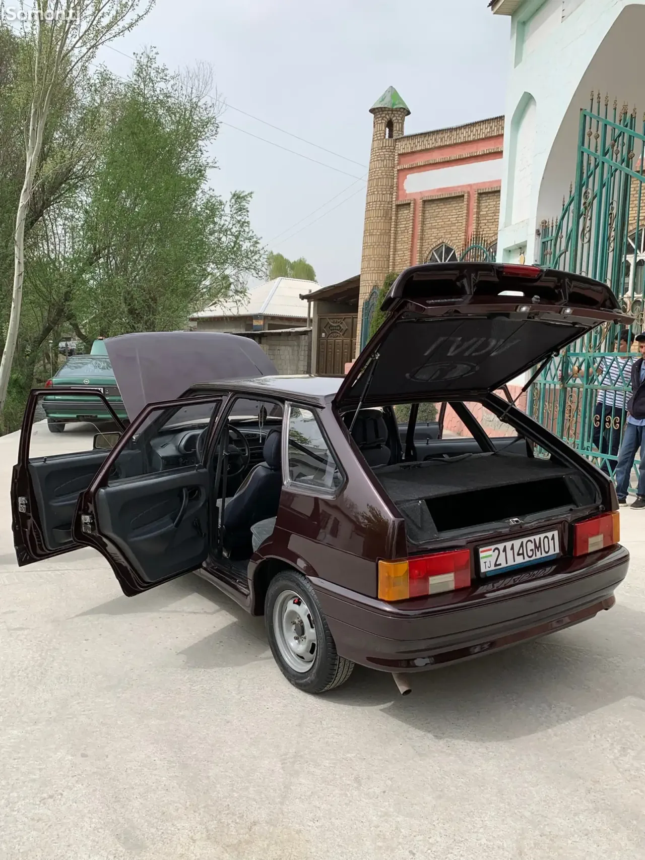Lada (ВАЗ) 2114 2013 · 1.7 MT
