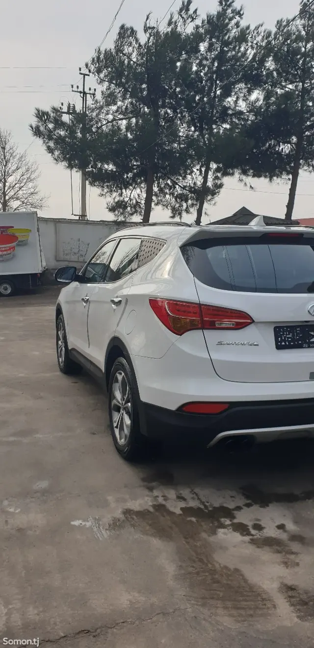 Hyundai Santa Fe 2014 · 2.0 AT