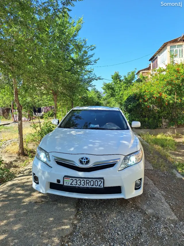 Toyota Camry 2010 · 2.4 AT