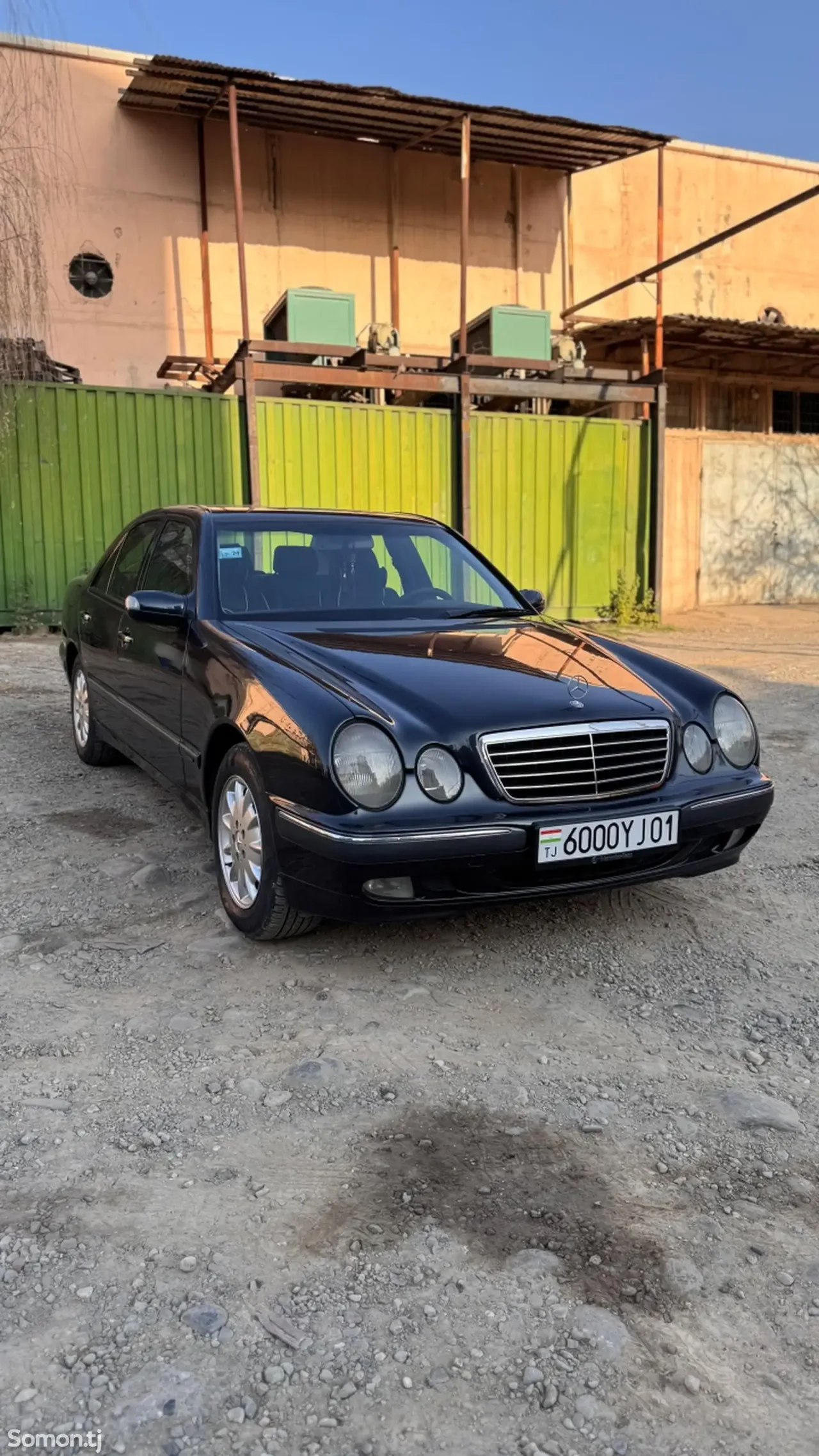 Mercedes-Benz E class 2001 · 2.4 AT
