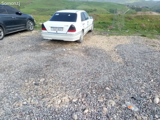 Mercedes-Benz C class 1996 · 1.8 MT