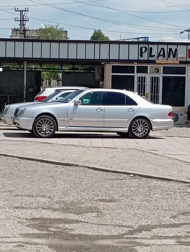 Mercedes-Benz C class 1999 · 4.3 AT