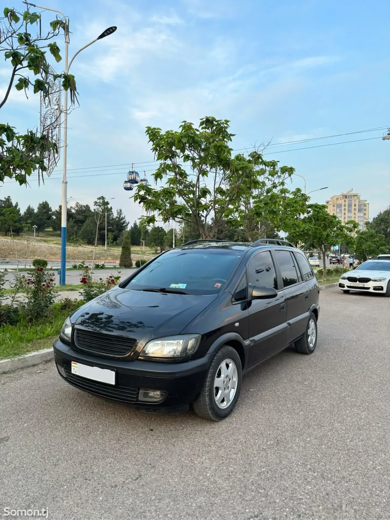 Opel Zafira 2000 · 1.8 MT