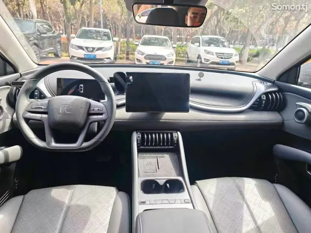 BYD Yuan Plus 2025 · AT