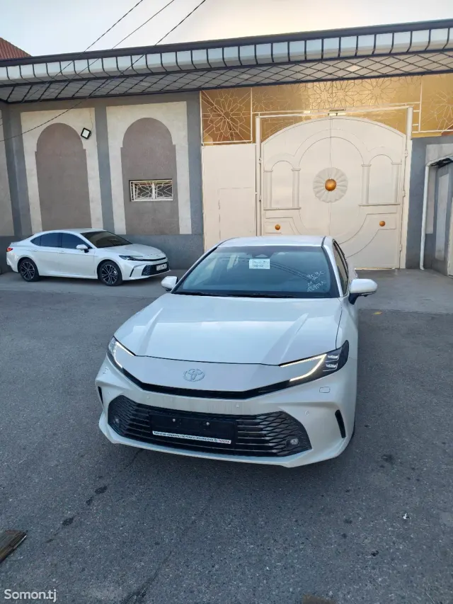 Toyota Camry 2026 · 2.5 AT