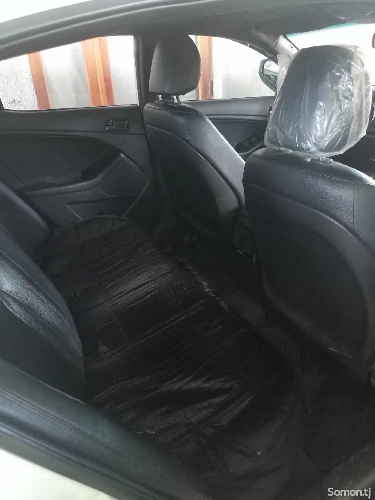 Kia K5 2012 · 2.0 AT