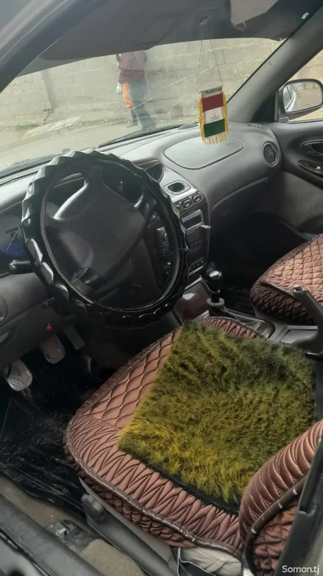Daewoo Leganza 1997 · 1.8 MT