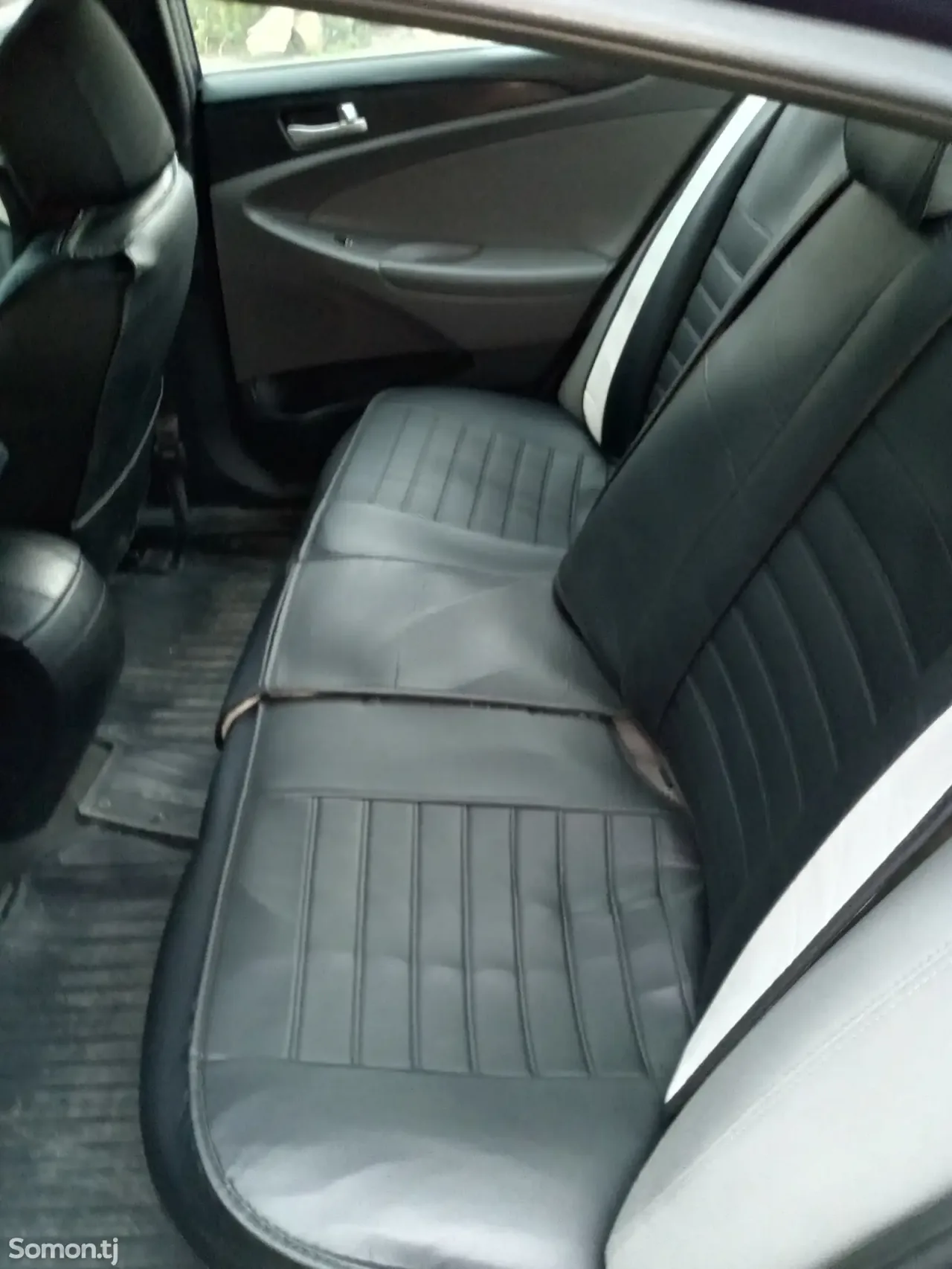 Hyundai Sonata 2012 · 2.0 AT