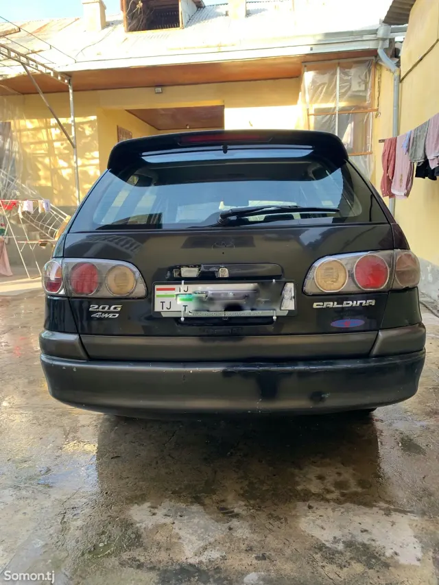Toyota Caldina 1998 · 2.0 AT