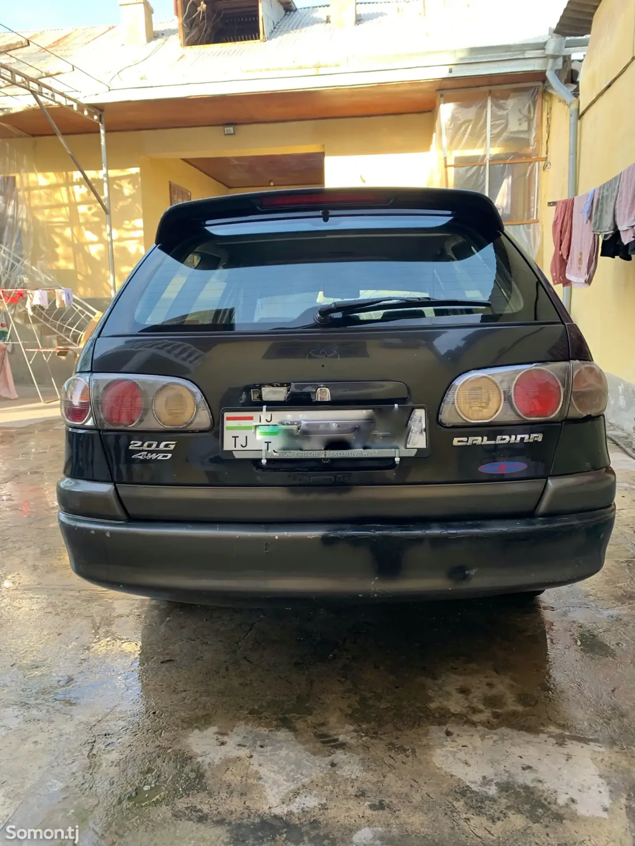 Toyota Caldina 1998 · 2.0 AT