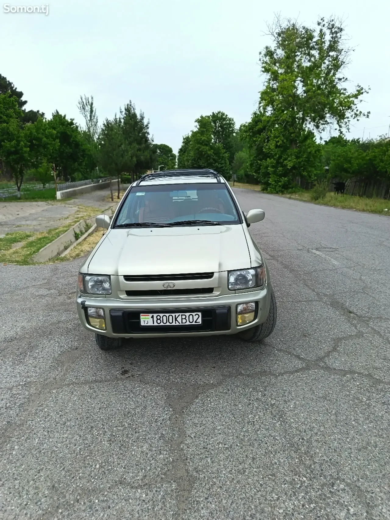 Infiniti Q series 1999 · 3.3 AT