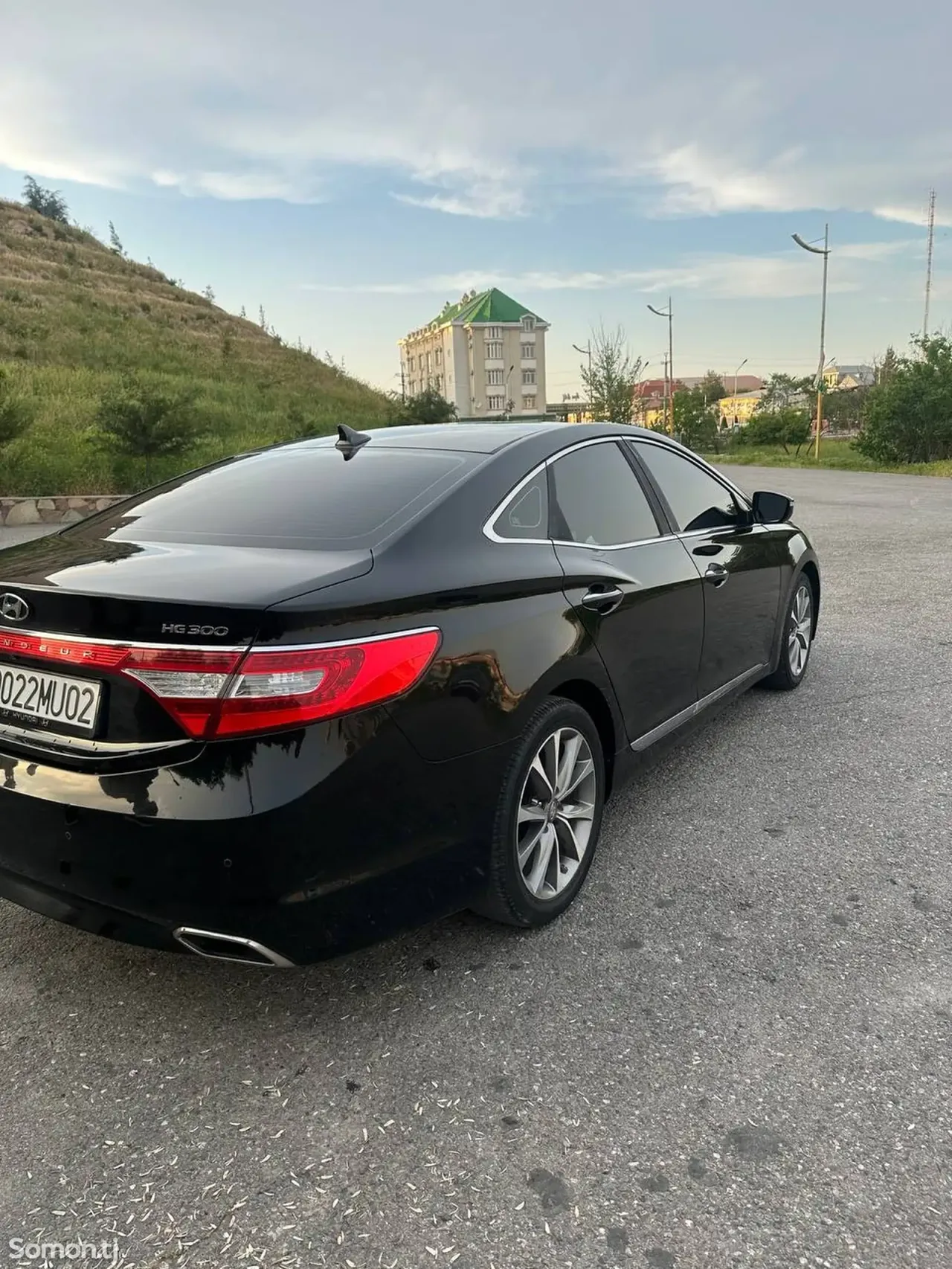 Hyundai Grandeur 2014 · 2.4 AT