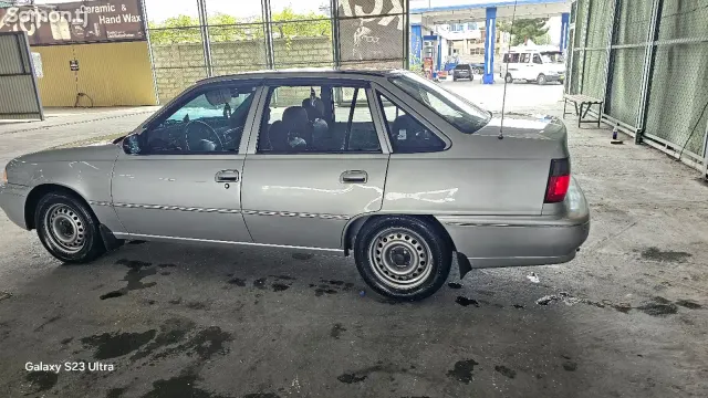 Daewoo Nexia 1996 · 1.6 MT