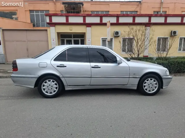 Mercedes-Benz C class 1998 · 1.8 MT