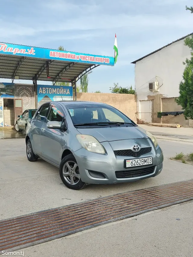 Toyota Vitz 2007 · 1.3 AT