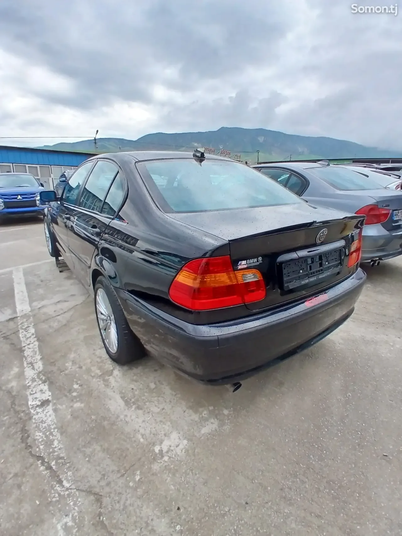 BMW 3 series 2003 · 1.8 MT