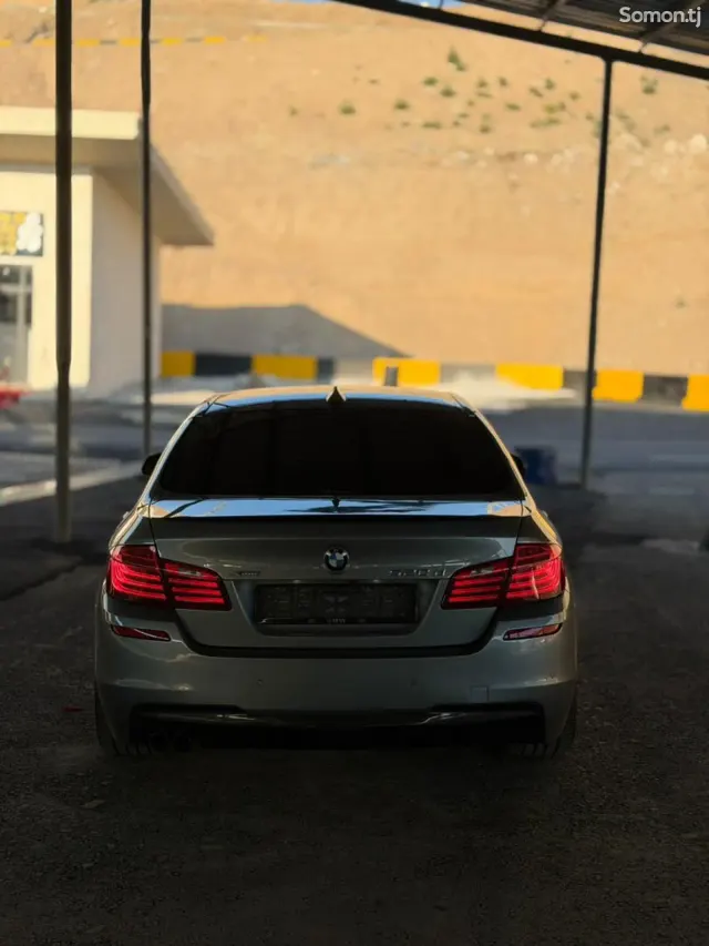 BMW 5 series 2015 · 2.0 AT