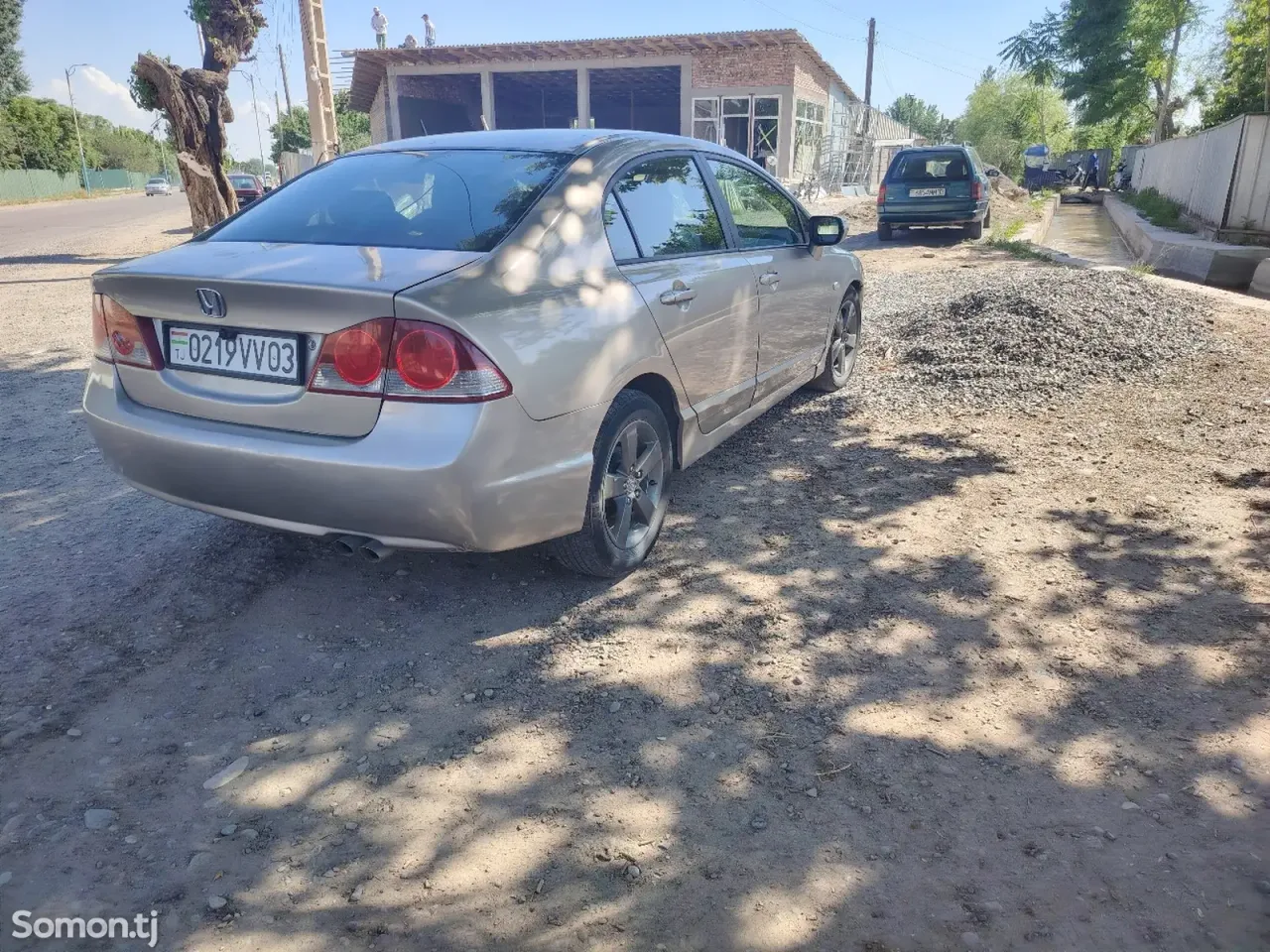 Honda Civic 2006 · 1.6 AT