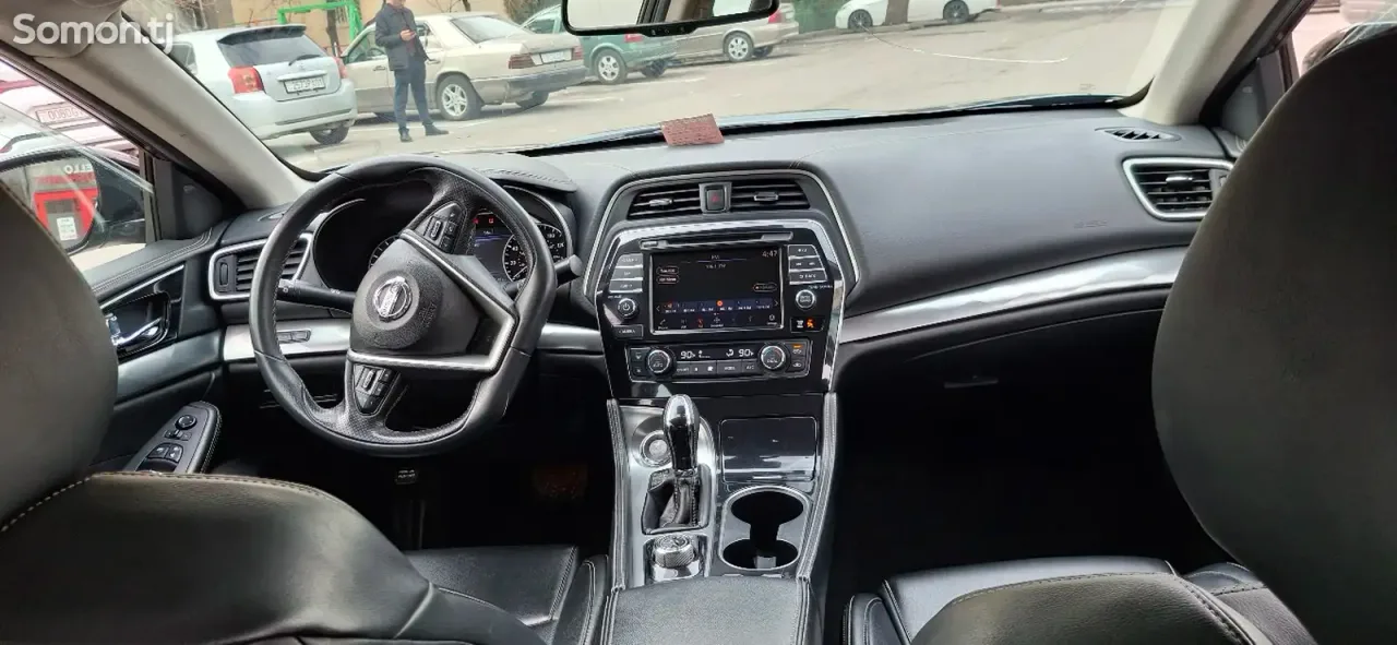 Nissan Maxima 2020 · 3.5 AT