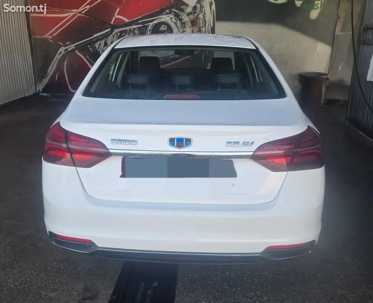 Geely MK 2019 · AT