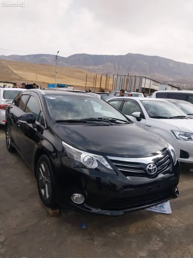 Toyota Avensis 2014 · 2.0 AT