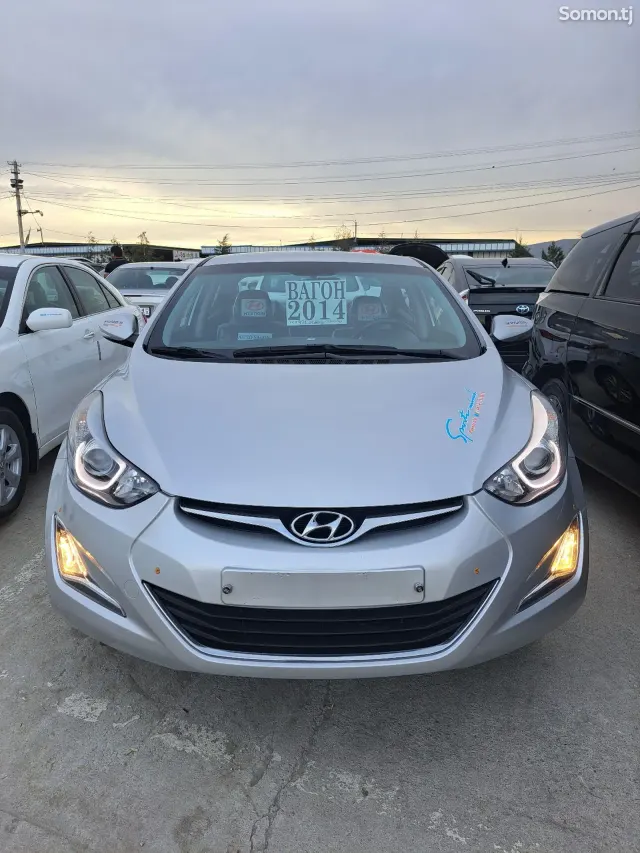 Hyundai Avante 2014 · 1.6 AT