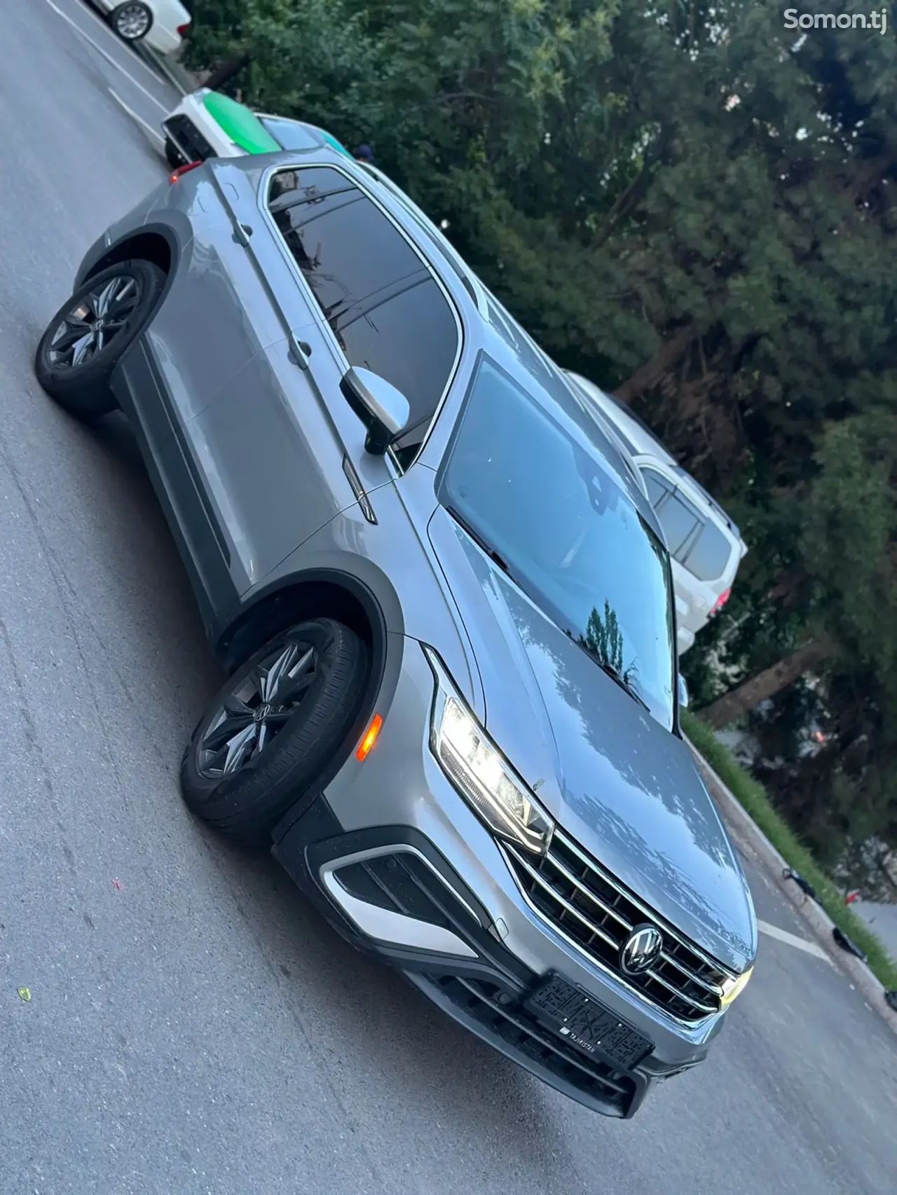 Volkswagen Tiguan 2023 · 2.0 AT