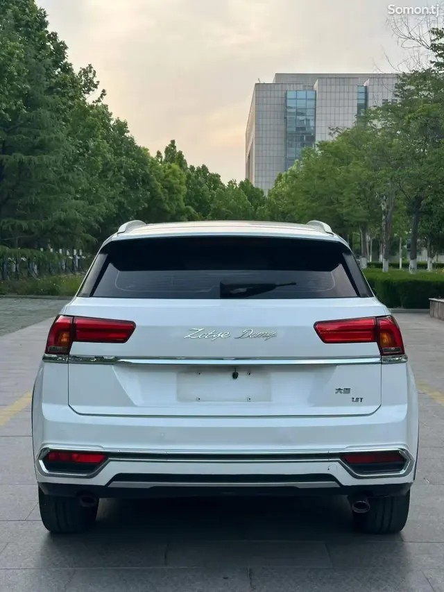 Zotye Domy X7 2017 · 1.8 AT