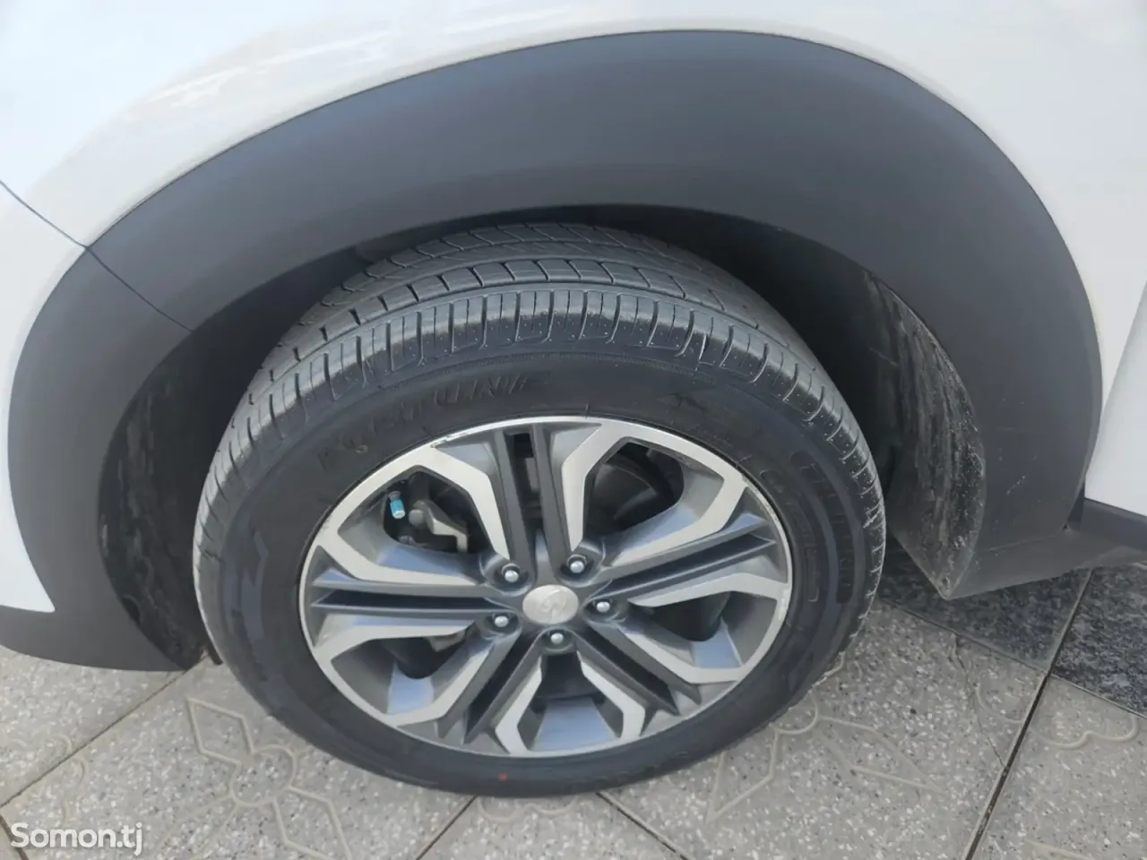 Hyundai Tucson 2016 · 1.6 AT