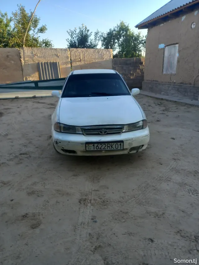 Daewoo Nexia 1995 · 1.6 MT