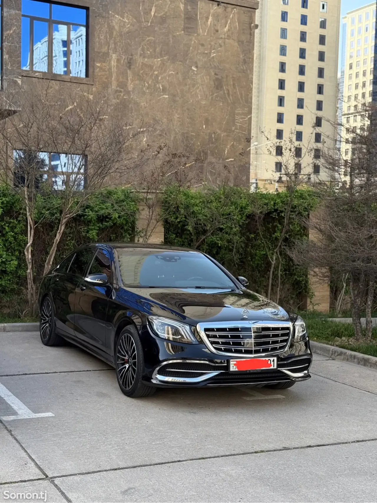 Mercedes-Benz S class 2015 · 5.0 AT