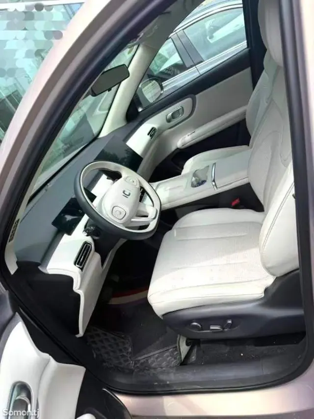 Changan Qiyuan Q 2025 · AT