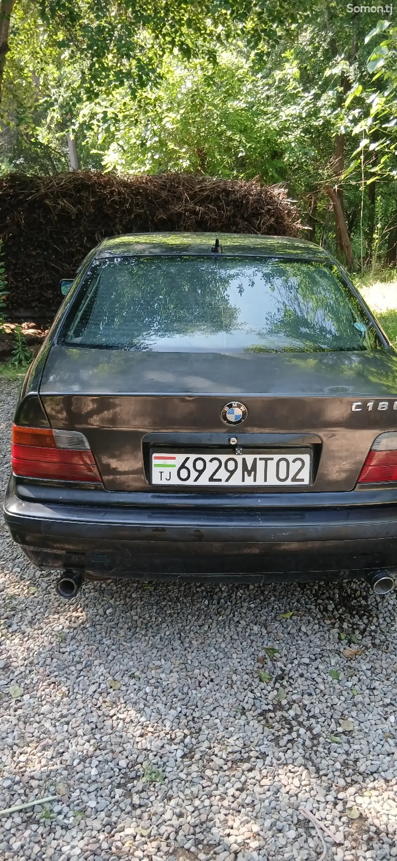 BMW 3 series 1993 · 1.8 MT