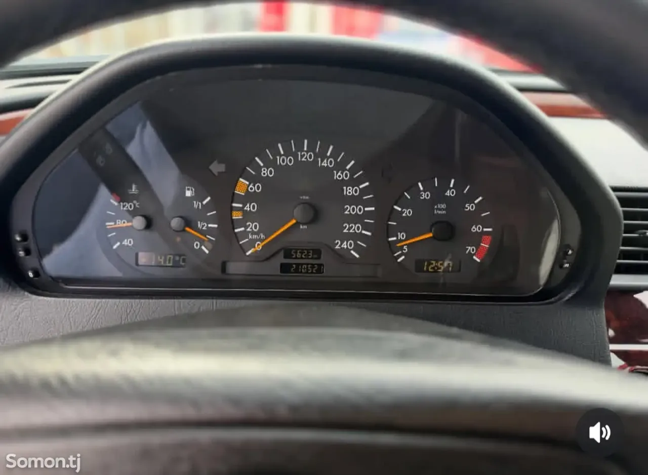 Mercedes-Benz C class 1999 · 2.0 MT