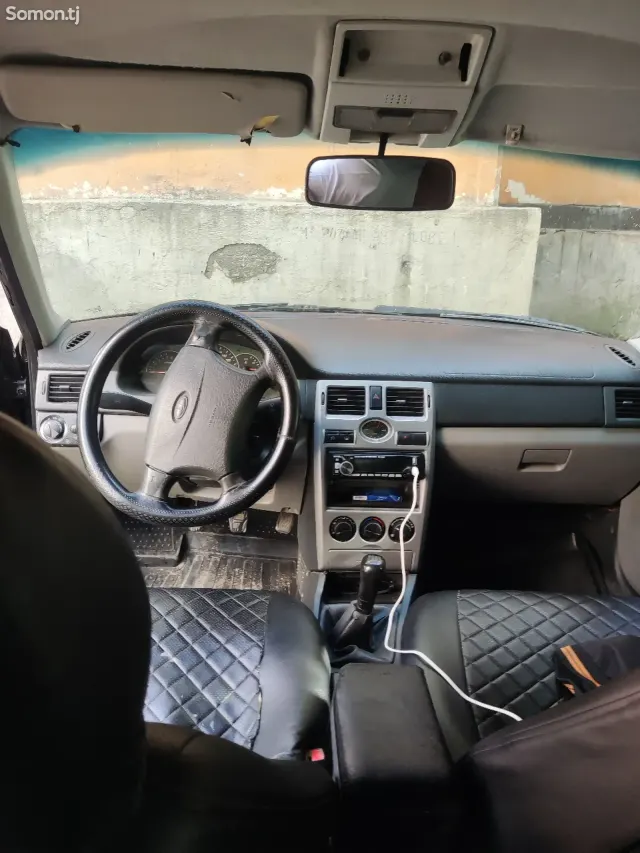 Lada (ВАЗ) Priora 2009 · 1.6 MT