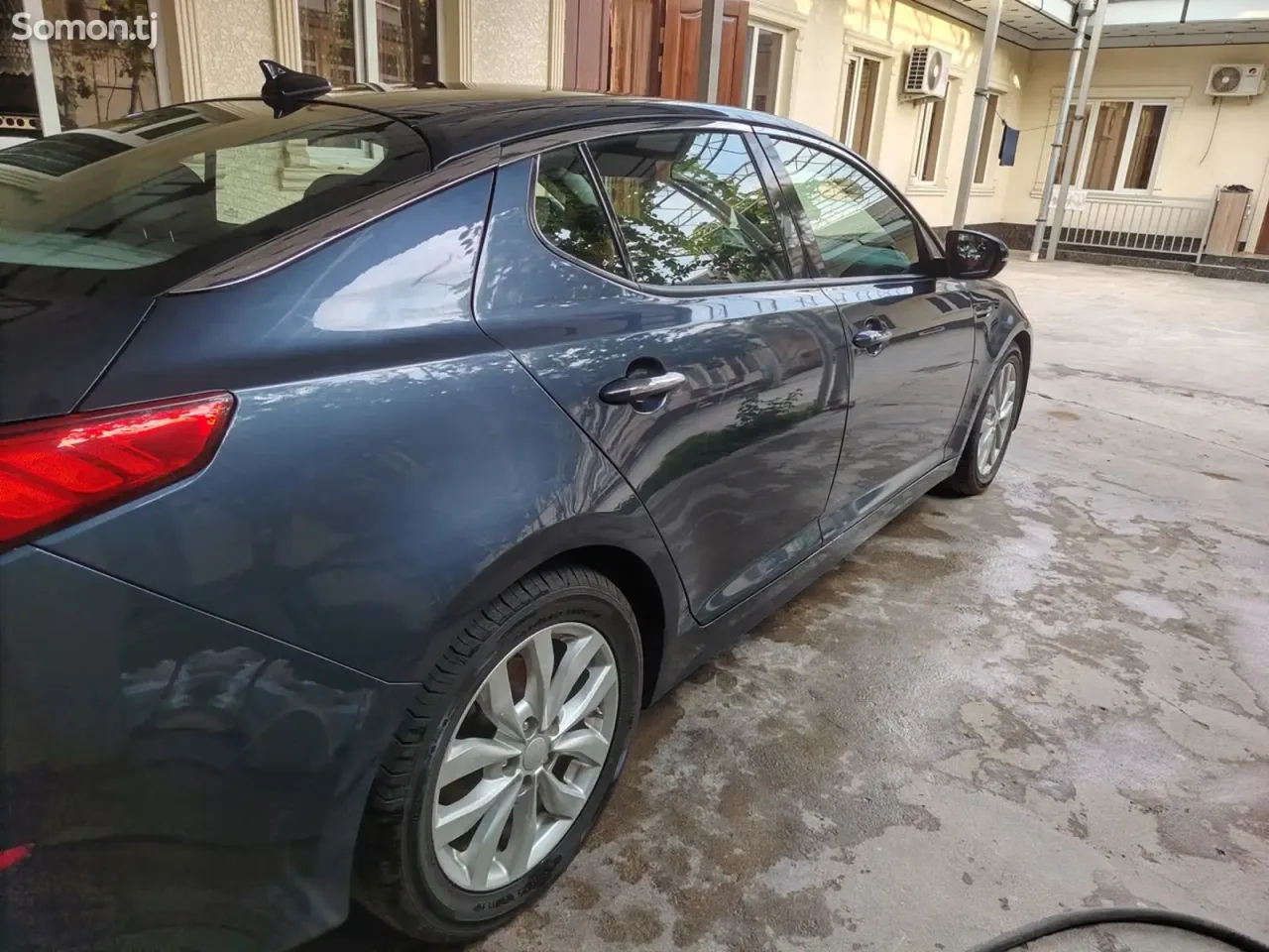 Kia Optima 2015 · 2.4 AT