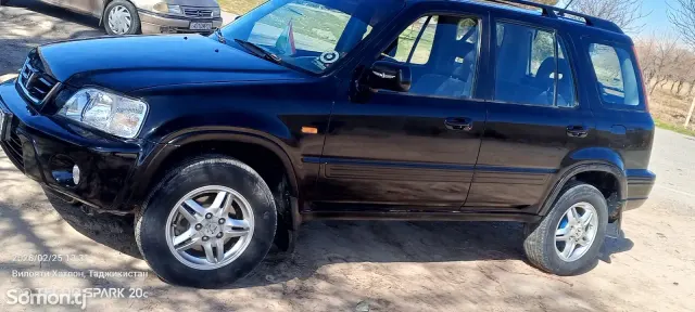 Honda CR-V 2000 · 2.0 MT