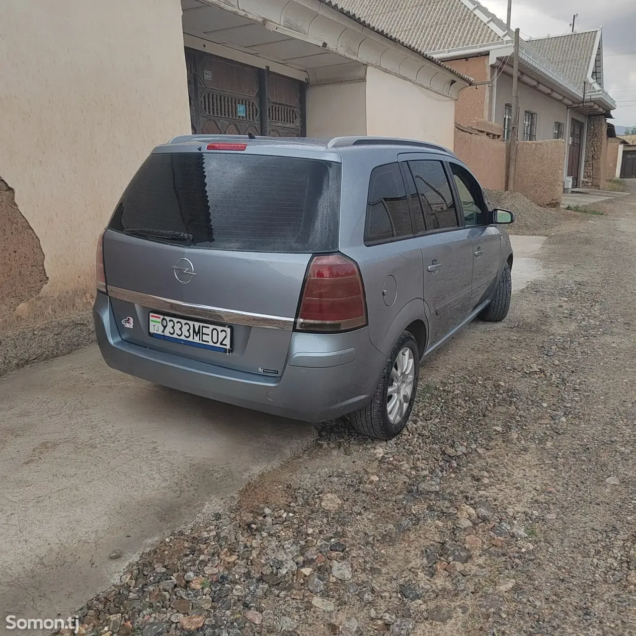 Opel Zafira 2006 · 1.8 MT