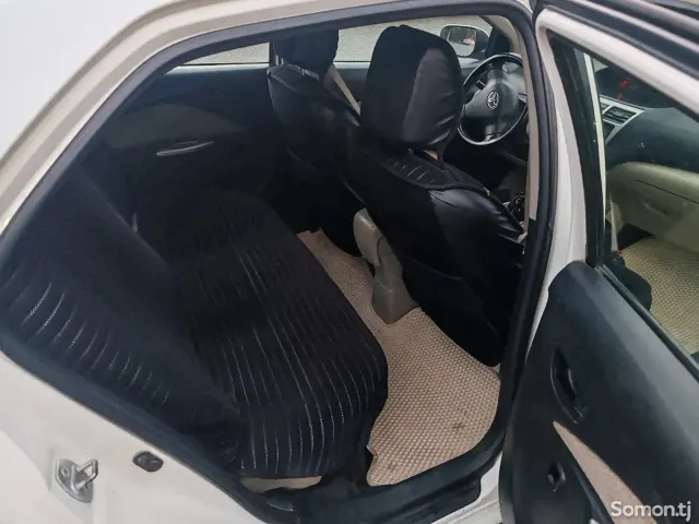 Toyota Belta 2006 · 1.1 AT