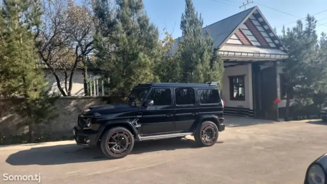 Mercedes-Benz G class 2002 · 5.5 AT