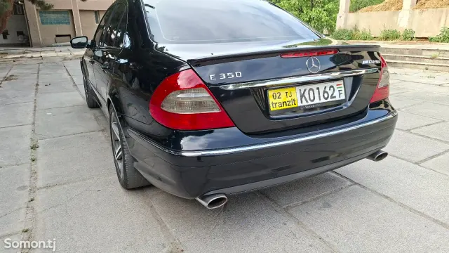 Mercedes-Benz E class 2009 · 3.5 AT