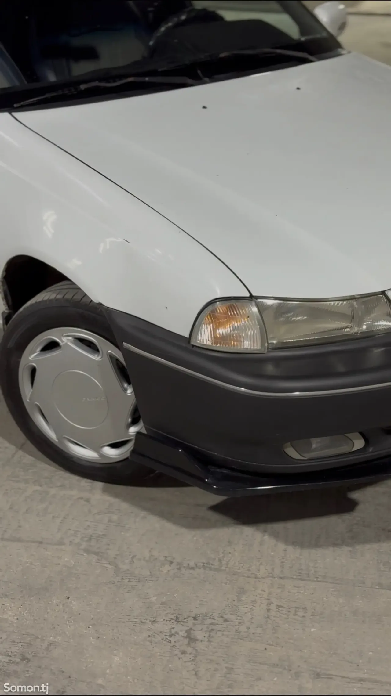 Daewoo Nexia 1995 · 1.5 MT