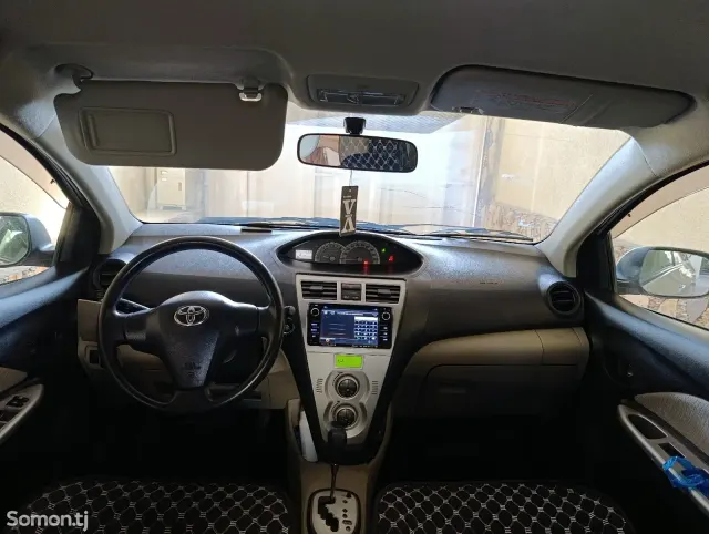 Toyota Belta 2008 · 1.5 AT