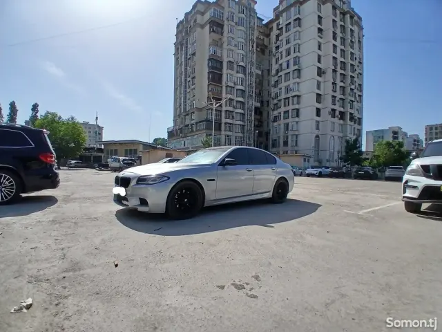 BMW 5 series 2016 · 2.0 AT