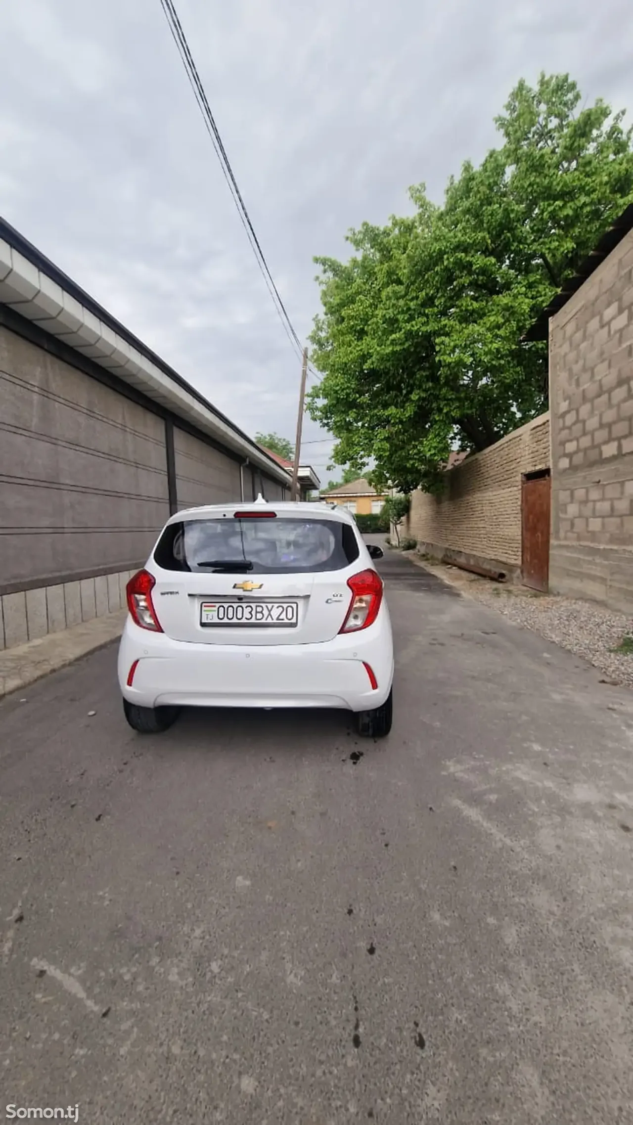 Chevrolet Spark 2016 · 1.1 AT