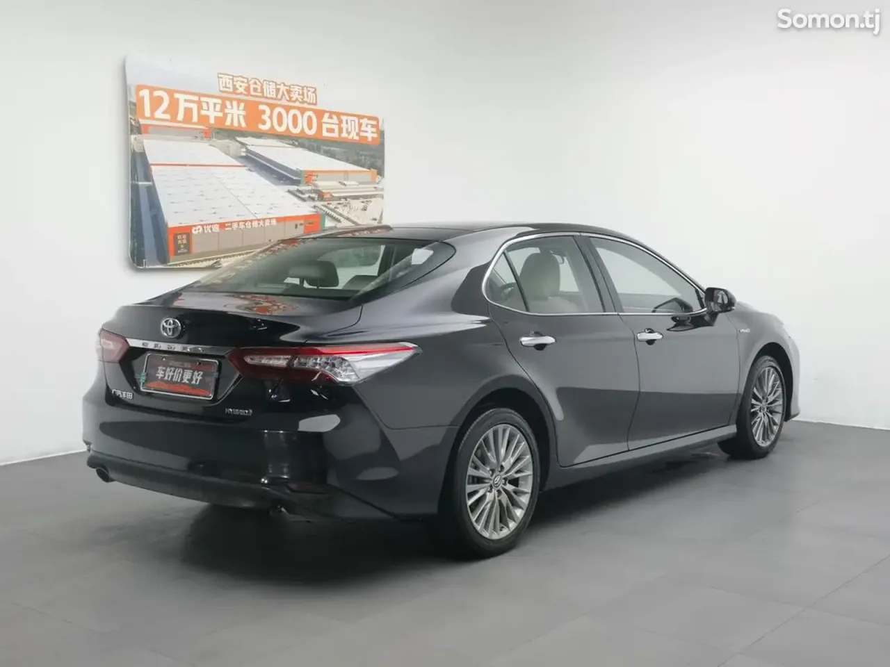 Toyota Camry 2019 · 2.5 AT