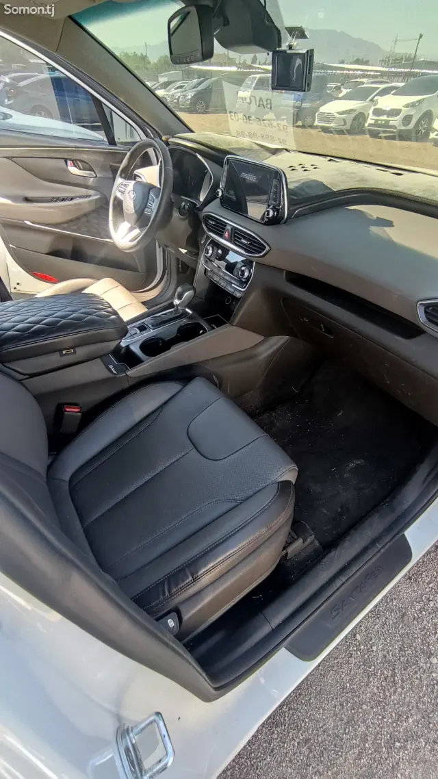 Hyundai Santa Fe 2018 · 2.0 AT
