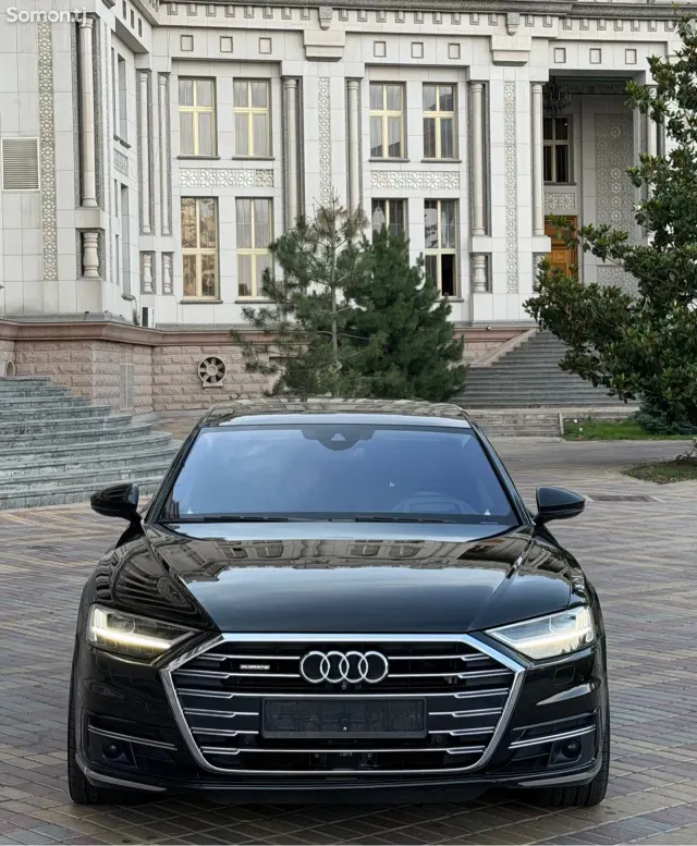 Audi A8 2019 · 3.5 AT
